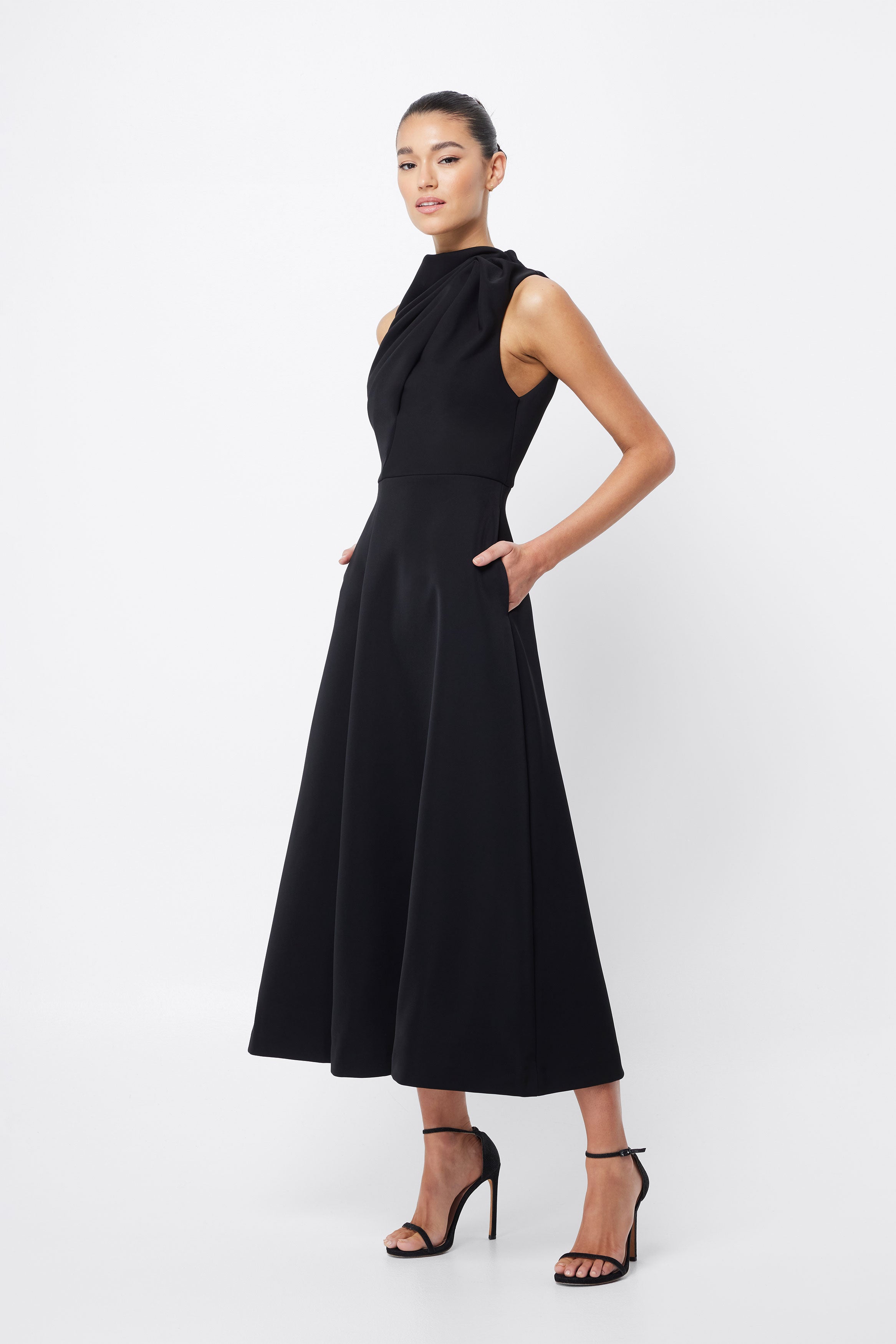 Cosmic Maxi Dress – Mossman